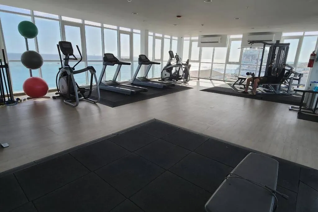 Luxurious Ocean Front Condo With Sunset Views 2 Bed-2 Bath Oranjestad Apartment